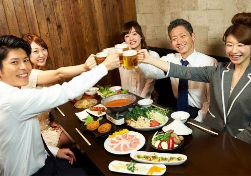Bạn có biết Bonenkai - Bữa tiệc cuối năm của Nhật Bản?